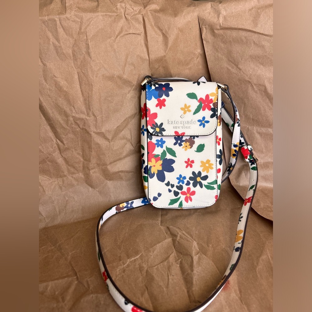Kate Spade Red and Yellow Crossbody Bag Vibrant Design